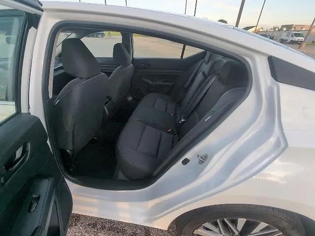2025 Nissan Altima SV FWD