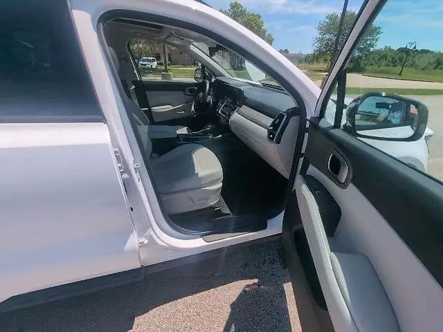 2023 Kia Sorento EX