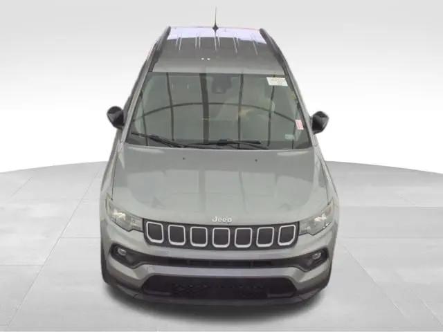 2022 Jeep Compass Latitude Lux 4x4