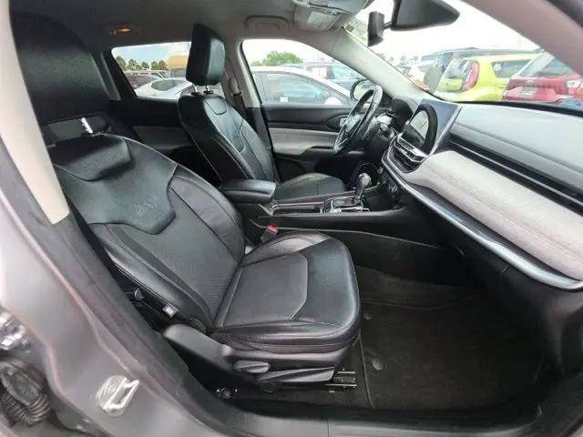 2022 Jeep Compass Latitude Lux 4x4