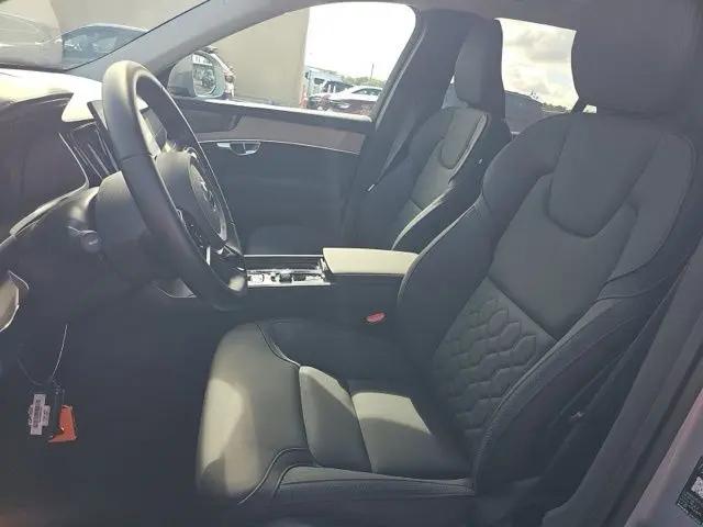 2026 Volvo XC90 Plus, B6 AWD Gas (mild hybrid), Gasoline, Bright, 7 Seats