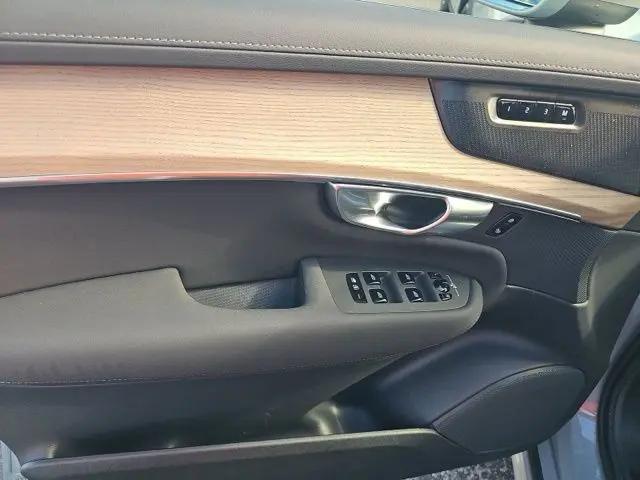 2026 Volvo XC90 Plus, B6 AWD Gas (mild hybrid), Gasoline, Bright, 7 Seats