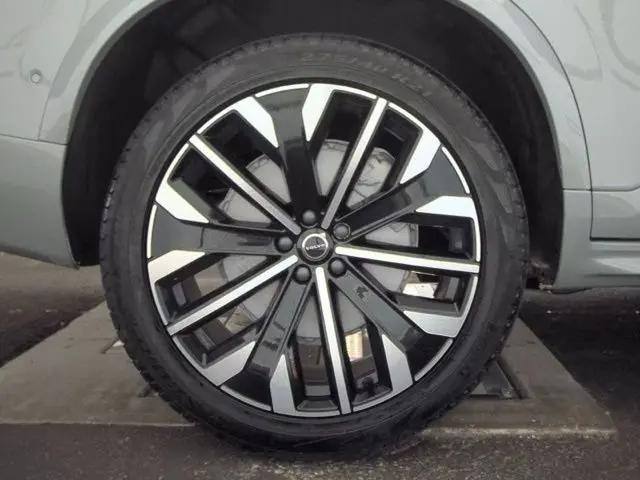 2026 Volvo XC90 Plus, B6 AWD Gas (mild hybrid), Gasoline, Bright, 7 Seats