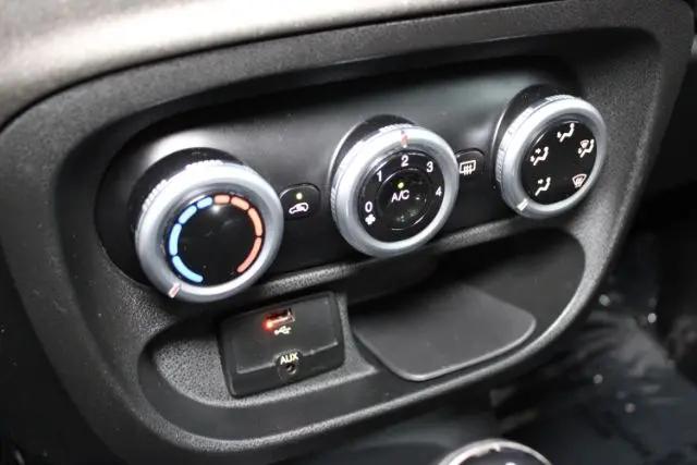 2015 Fiat 500L Trekking