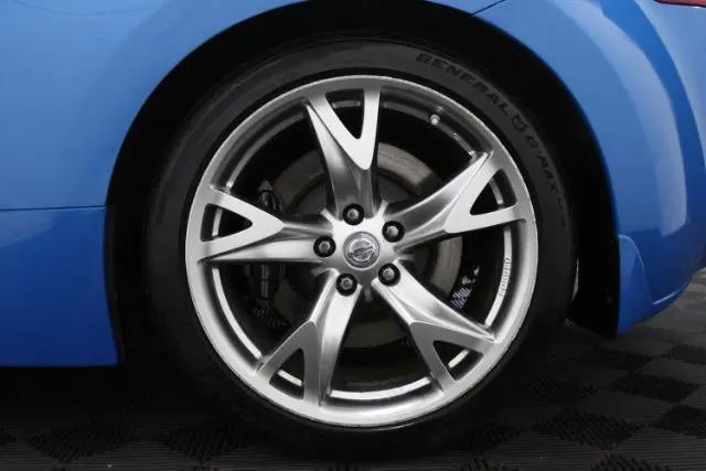 2009 Nissan 370Z Base