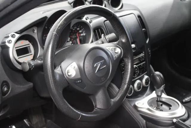 2009 Nissan 370Z Base