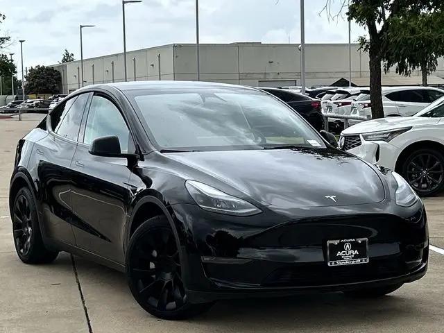2025 Tesla Model Y Long Range Dual Motor All-Wheel Drive
