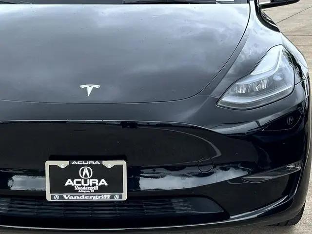 2025 Tesla Model Y Long Range Dual Motor All-Wheel Drive