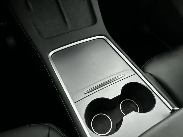 2025 Tesla Model Y Long Range Dual Motor All-Wheel Drive