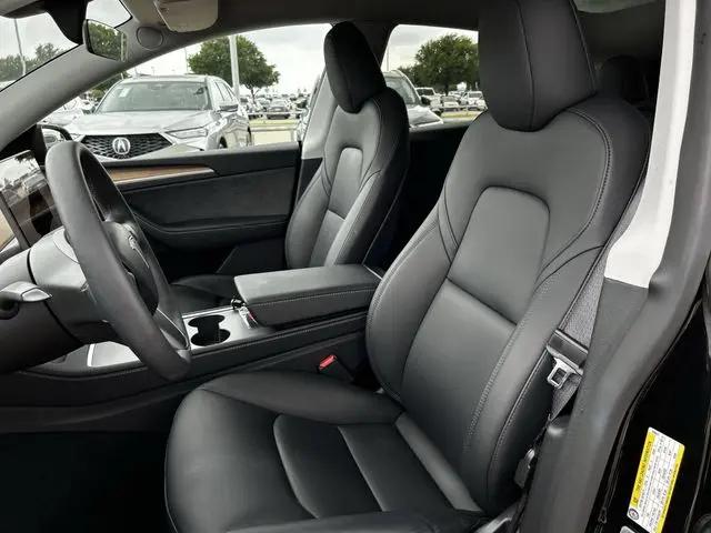 2025 Tesla Model Y Long Range Dual Motor All-Wheel Drive