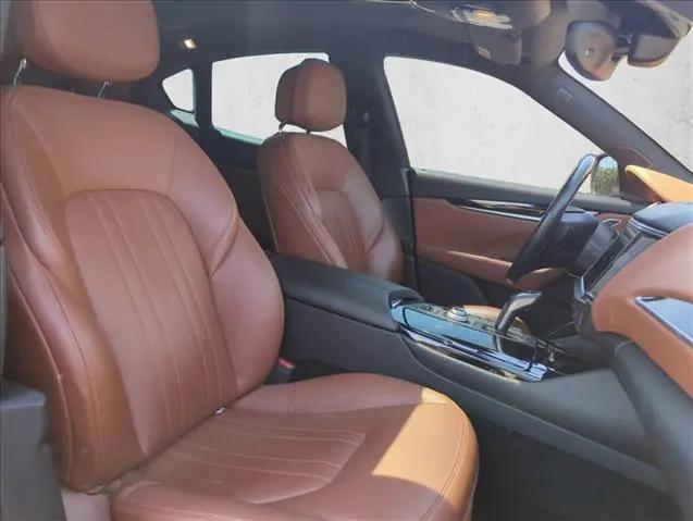 2021 Maserati Levante Standard