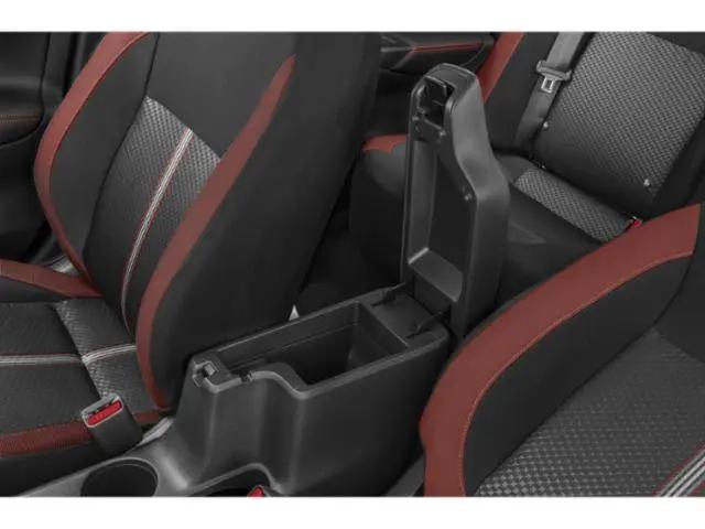 2024 Nissan Versa 1.6 SR