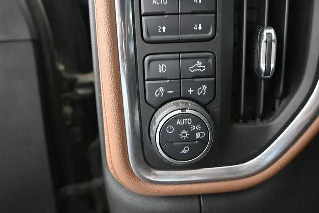 2021 Chevrolet Silverado 3500HD 4WD Crew Cab Long Bed High Country