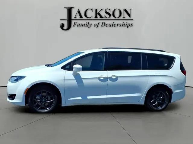 2020 Chrysler Pacifica Touring L Plus