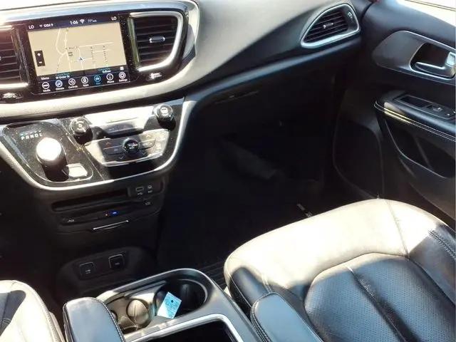 2020 Chrysler Pacifica Touring L Plus