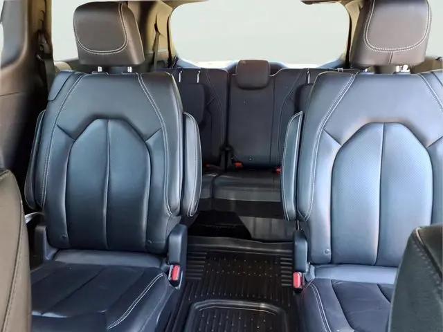 2020 Chrysler Pacifica Touring L Plus