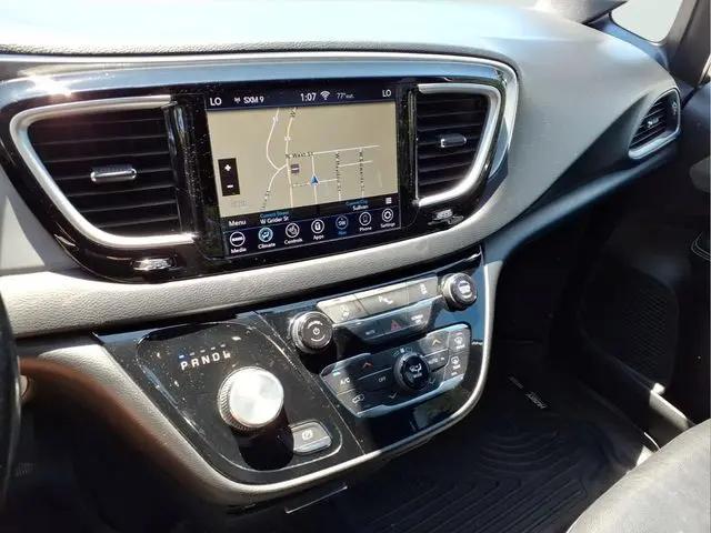 2020 Chrysler Pacifica Touring L Plus