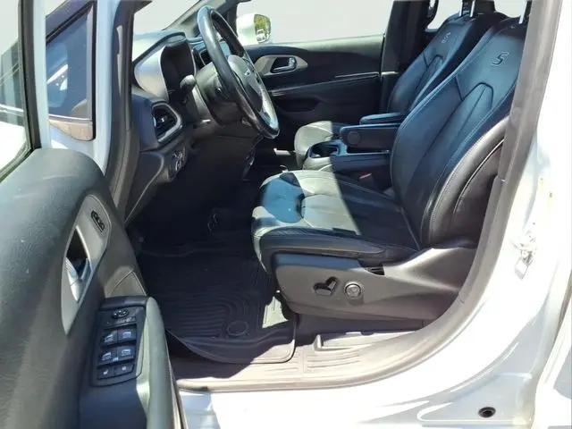 2020 Chrysler Pacifica Touring L Plus