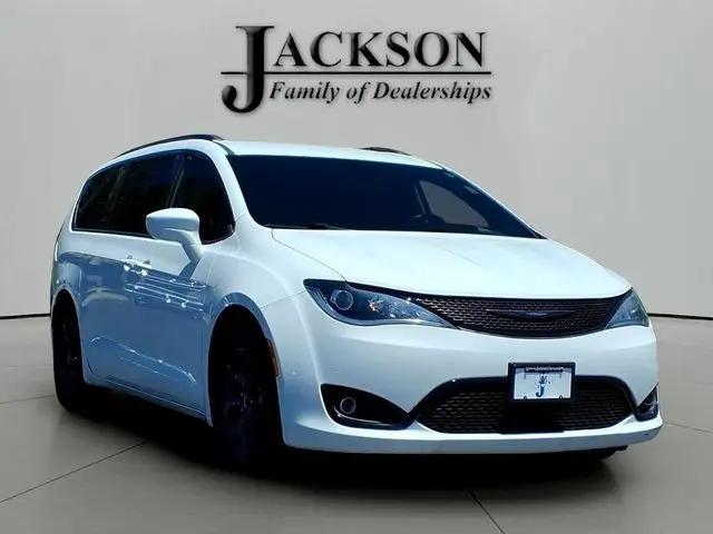 2020 Chrysler Pacifica Touring L Plus