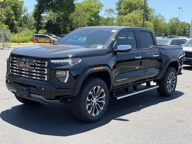 2026 GMC Canyon Denali, 4WD