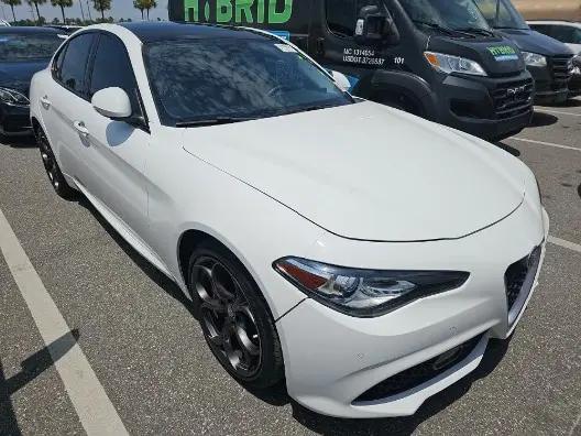 2017 Alfa Romeo Giulia Ti AWD