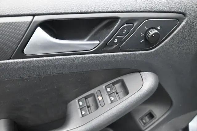 2014 Volkswagen Jetta 1.8T SE