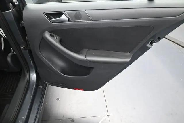 2014 Volkswagen Jetta 1.8T SE