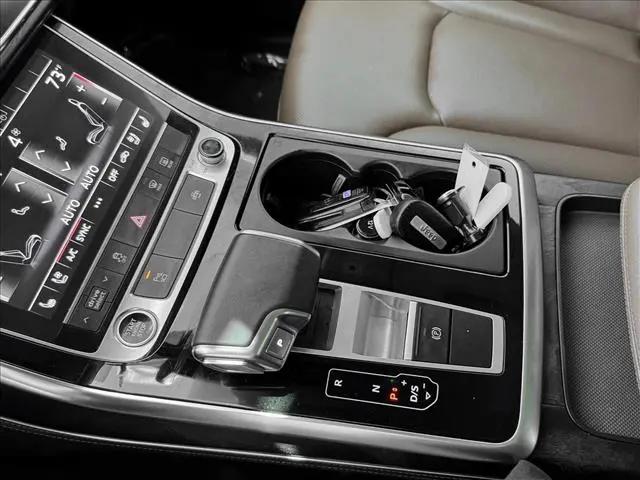 2023 Audi Q8 Premium Plus 55 TFSI quattro Tiptronic