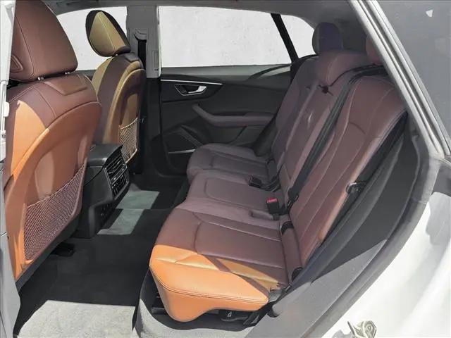 2023 Audi Q8 Premium Plus 55 TFSI quattro Tiptronic