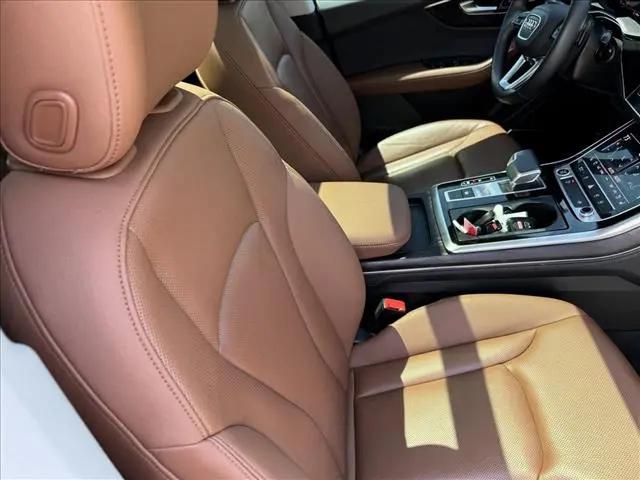 2023 Audi Q8 Premium Plus 55 TFSI quattro Tiptronic