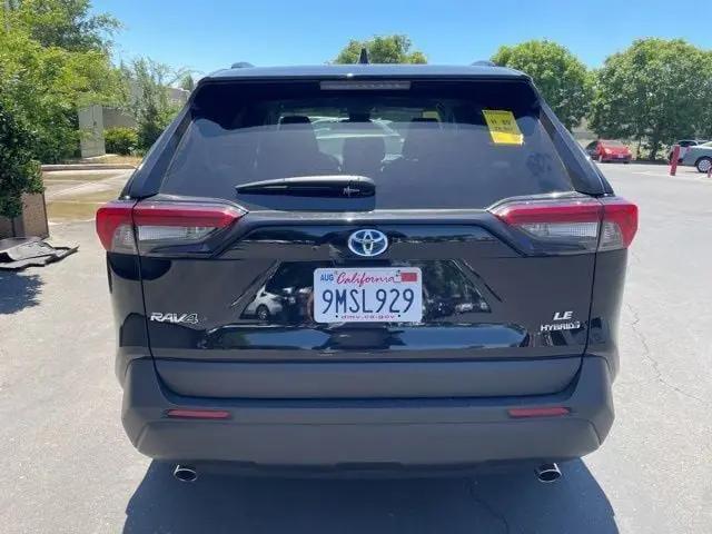 2024 Toyota RAV4 Hybrid LE