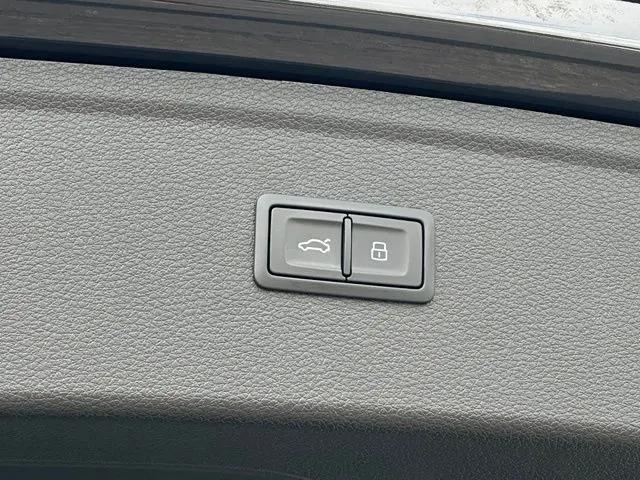 2023 Audi Q5 Premium 45 TFSI S line quattro