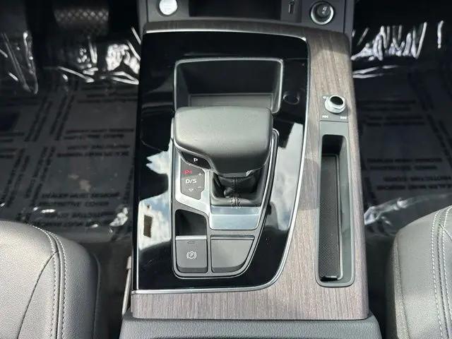 2023 Audi Q5 Premium 45 TFSI S line quattro