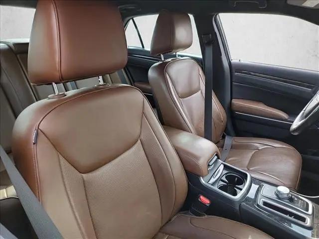 2018 Chrysler 300 Limited