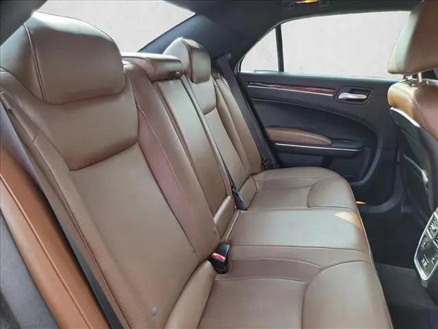 2018 Chrysler 300 Limited