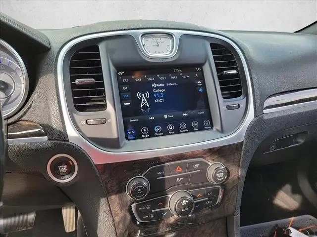 2018 Chrysler 300 Limited