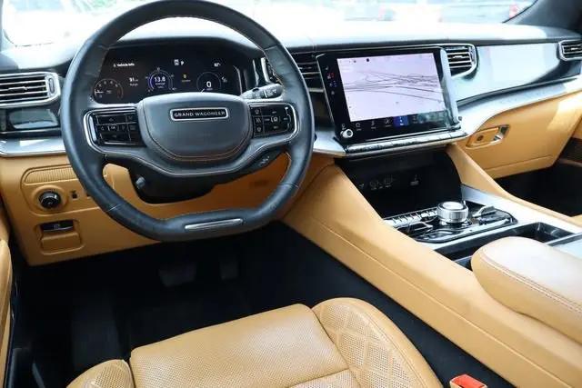 2023 Jeep Grand Wagoneer L Series III 4x4