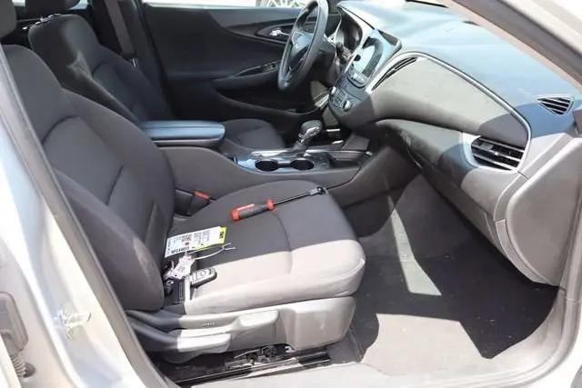 2022 Chevrolet Malibu FWD LT