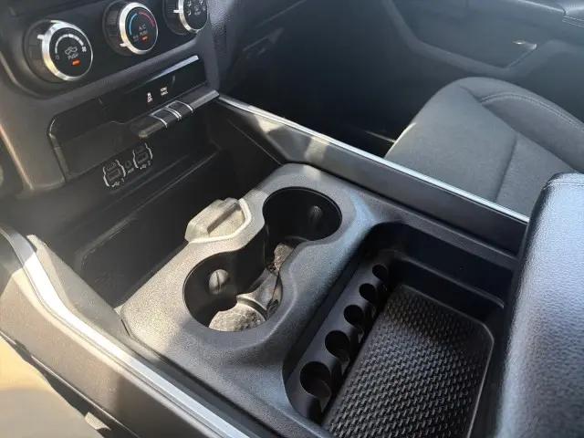 2021 Ram 1500 Big Horn Crew Cab 4x4 5'7" Box