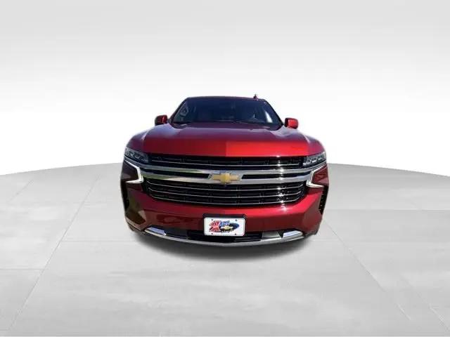 2023 Chevrolet Suburban 4WD LT