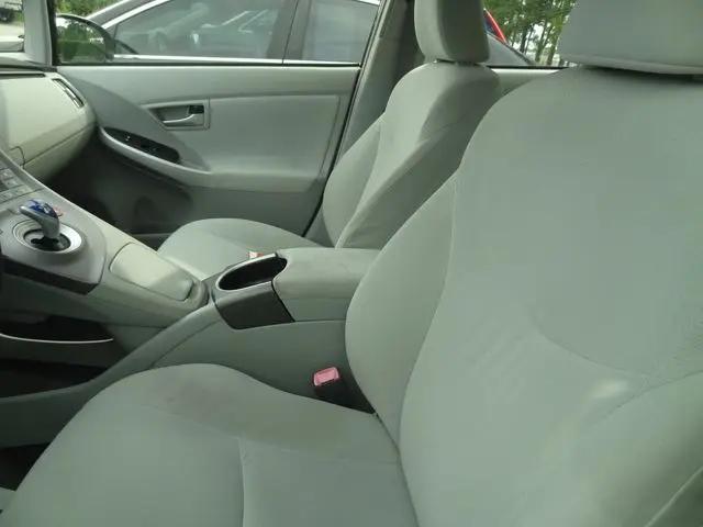 2012 Toyota Prius Three