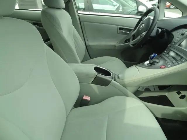 2012 Toyota Prius Three