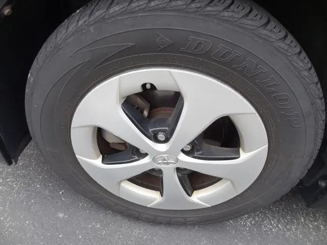 2012 Toyota Prius Three