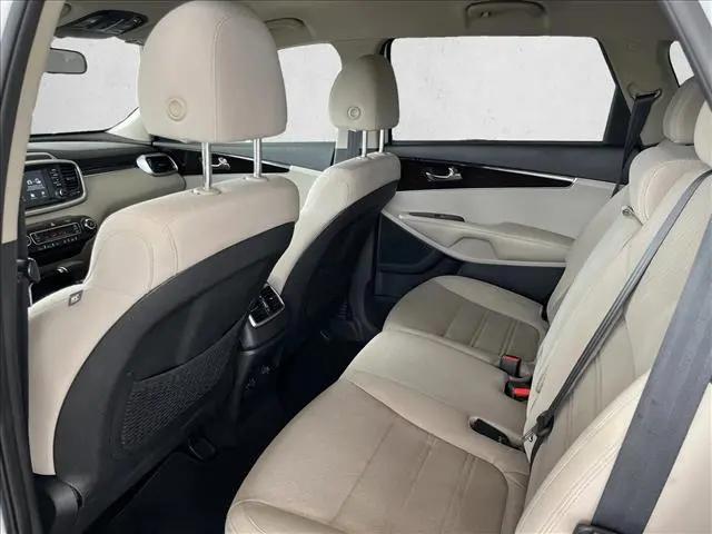 2019 Kia Sorento 3.3L LX