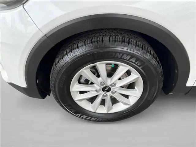 2019 Kia Sorento 3.3L LX
