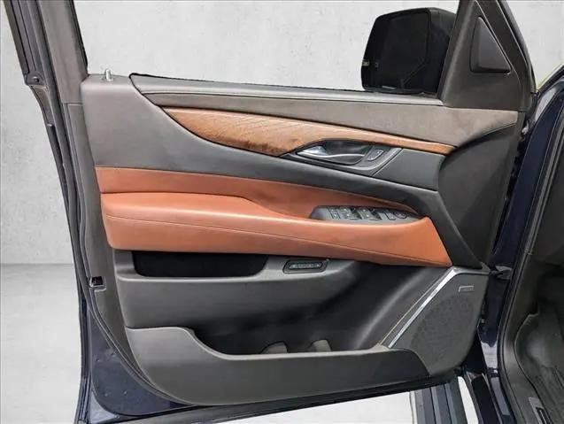 2017 Cadillac Escalade ESV Premium Luxury