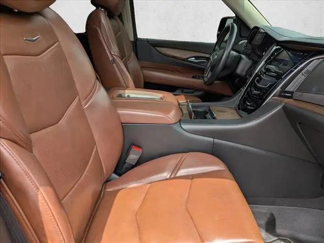 2017 Cadillac Escalade ESV Premium Luxury