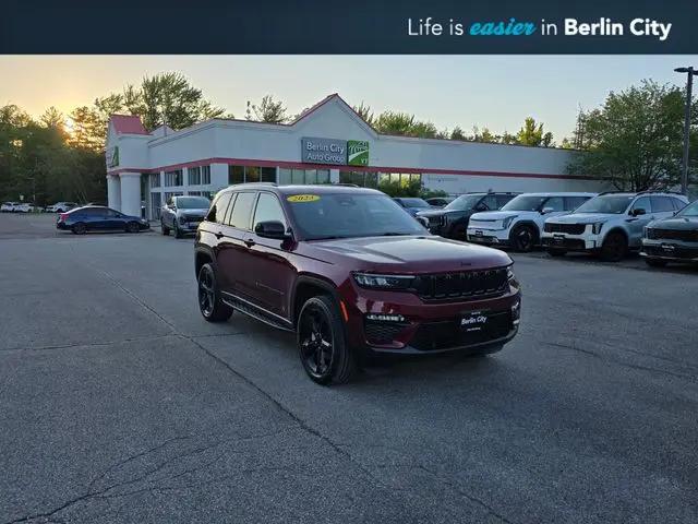 2023 Jeep Grand Cherokee Limited 4x4 for sale in Williston, VT
