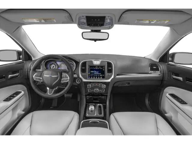 2023 Chrysler 300 Touring L