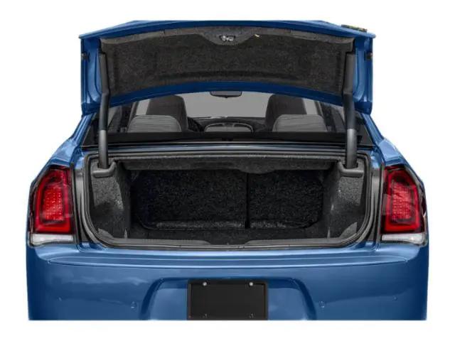 2023 Chrysler 300 Touring L